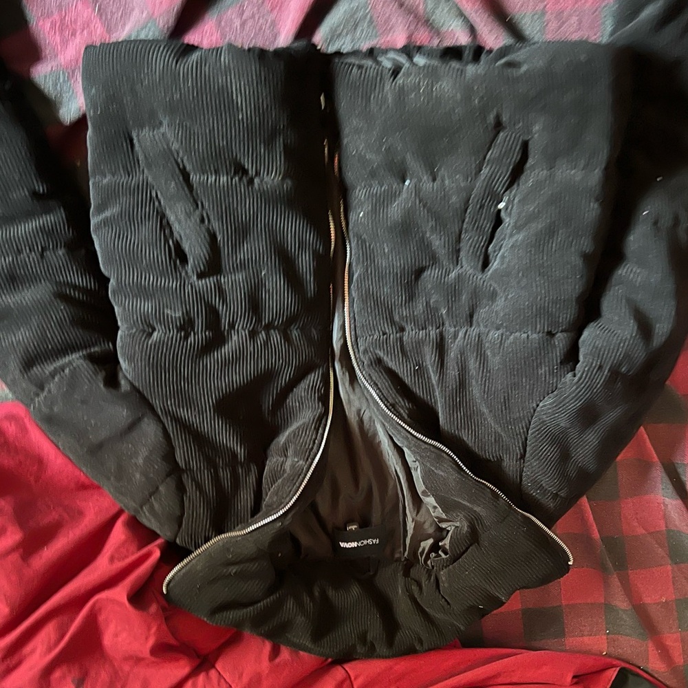 Black Cordaroy puffer jacket from fashion nova
